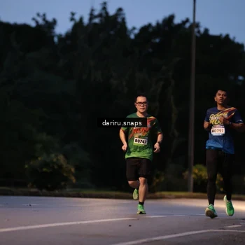 Runner Photo 9255791