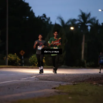 Runner Photo 9256244