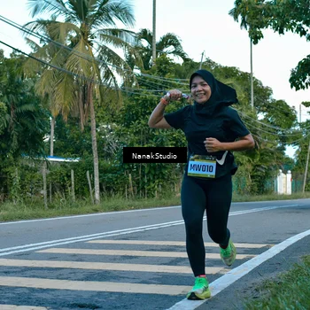 Runner Photo 9256288