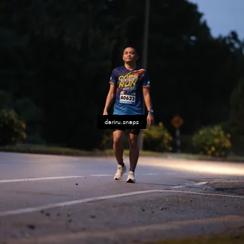 Runner Photo 9256444