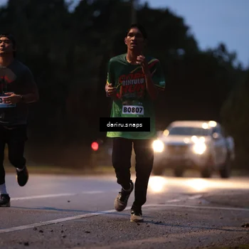 Runner Photo 9256458