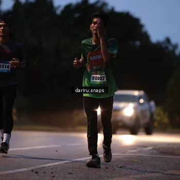 Runner Photo 9256466