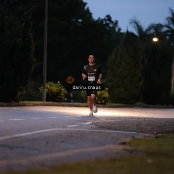 Runner Photo 9256489