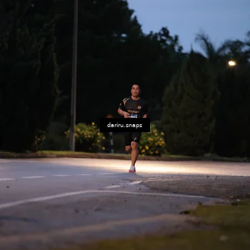 Runner Photo 9256505