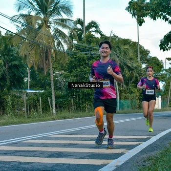 Runner Photo 9256542