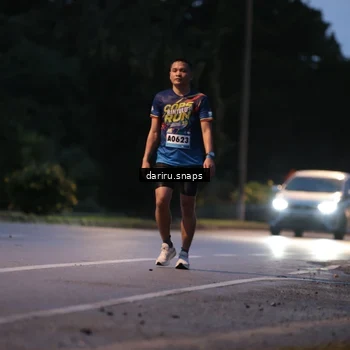 Runner Photo 9256563
