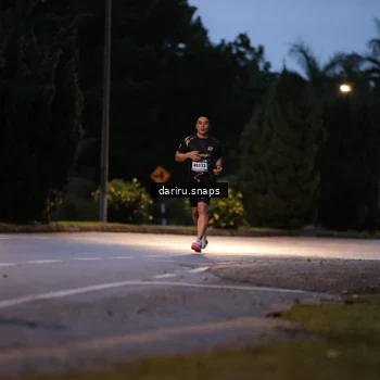 Runner Photo 9256654