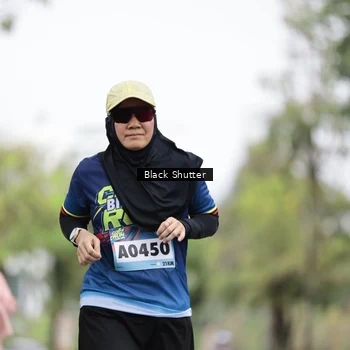 Runner Photo 9256680