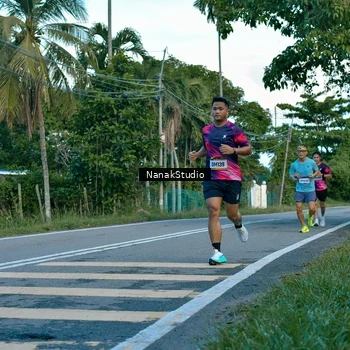 Runner Photo 9256896