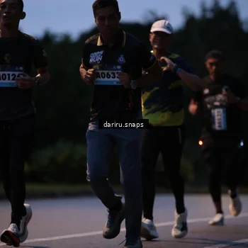 Runner Photo 9256928