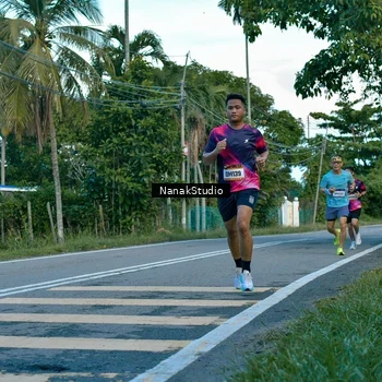 Runner Photo 9256929