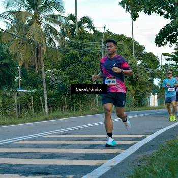 Runner Photo 9257054