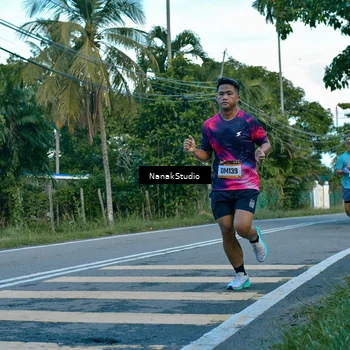 Runner Photo 9257072