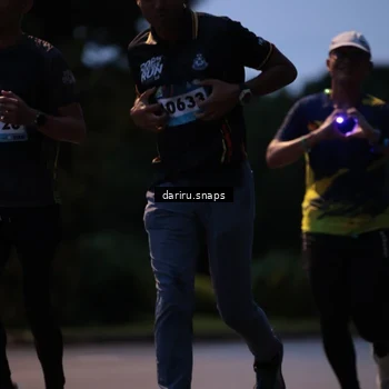 Runner Photo 9257152