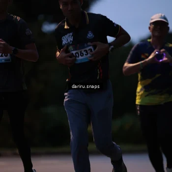Runner Photo 9257161