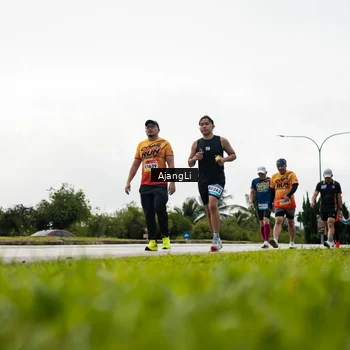 Runner Photo 9257422