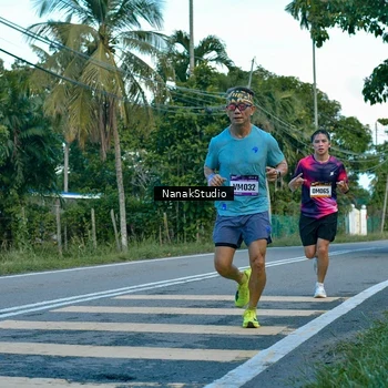 Runner Photo 9257451