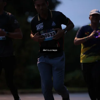 Runner Photo 9257575