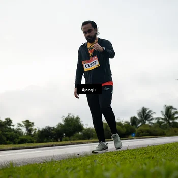 Runner Photo 9257653