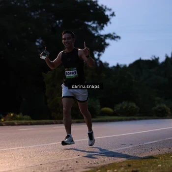 Runner Photo 9257680
