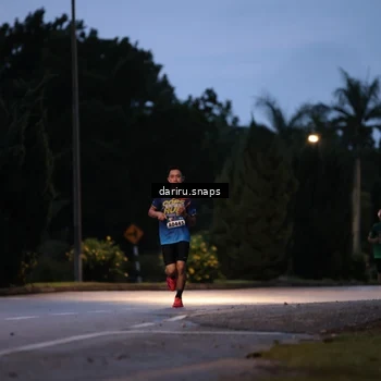 Runner Photo 9258215