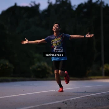 Runner Photo 9258754