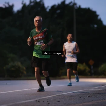 Runner Photo 9258832