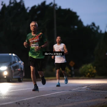 Runner Photo 9258833