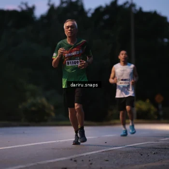 Runner Photo 9258848