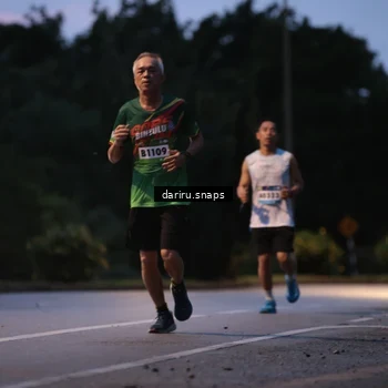 Runner Photo 9258882