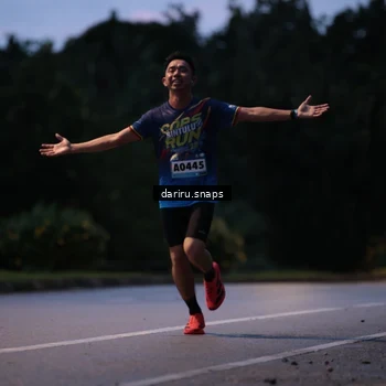 Runner Photo 9258898