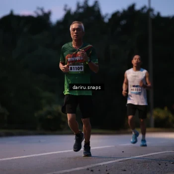 Runner Photo 9258962