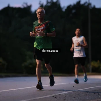 Runner Photo 9259257