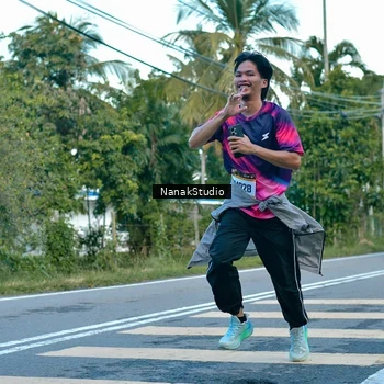 Runner Photo 9259332
