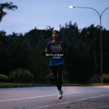 Runner Photo 9259678