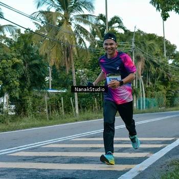 Runner Photo 9259861