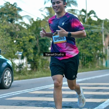 Runner Photo 9259915