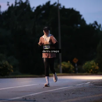 Runner Photo 9259981