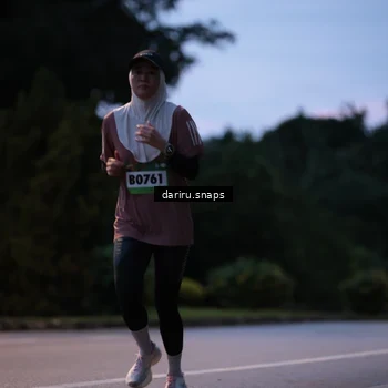 Runner Photo 9260087
