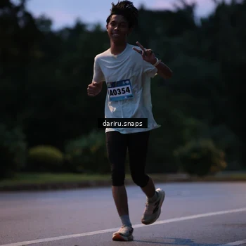 Runner Photo 9260113