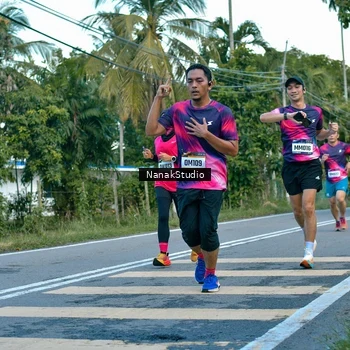 Runner Photo 9260655