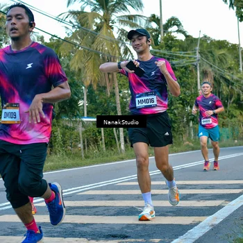 Runner Photo 9260773