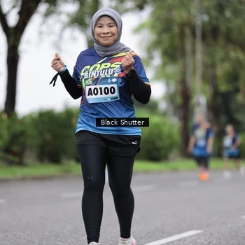 Runner Photo 9260900