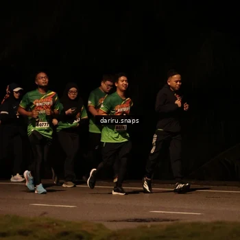 Runner Photo 9265329