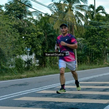 Runner Photo 9266944