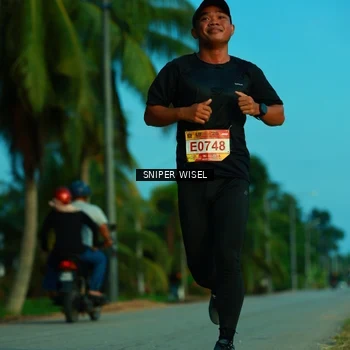 Runner Photo 9267313