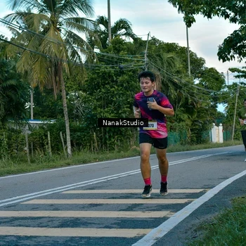 Runner Photo 9267373