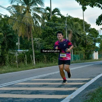 Runner Photo 9267376