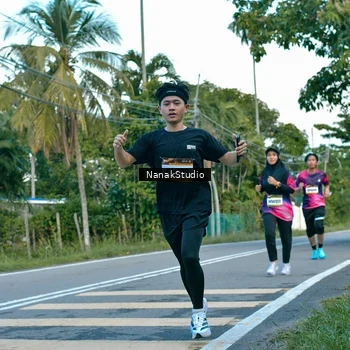 Runner Photo 9269078