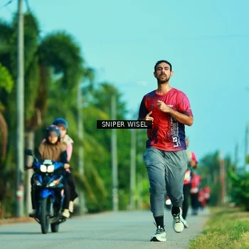 Runner Photo 9270077